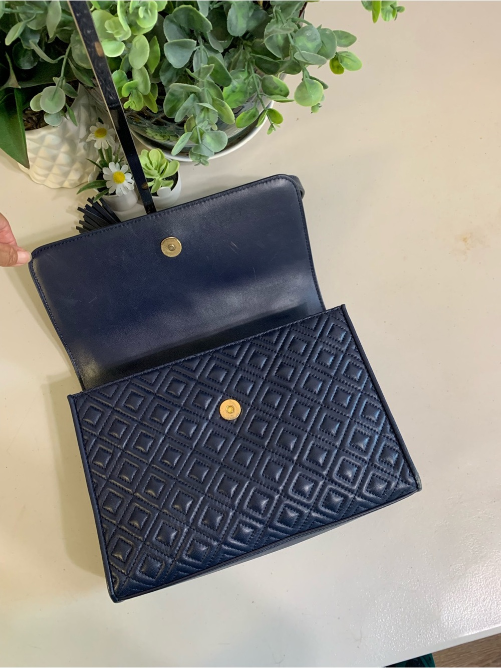 ππ Tory Burch Navy Fleming Quilted Leather Shoulder Bag - Picture 9 of 12